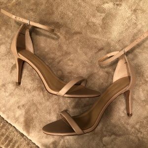 Banana Republic Bare High Heel in Nude Leather